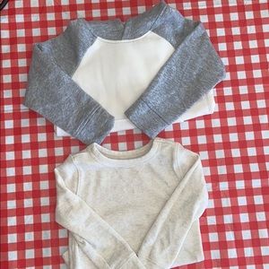 2 for $15! 💙 boys long sleeve 2t and hoodie 2t